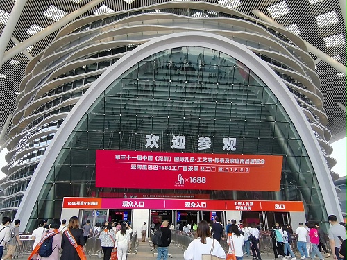 森林老爹坚果加工厂支持来样加工品牌贴牌代工坚果礼盒定制